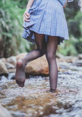 热情邻居_超清免费高清观看